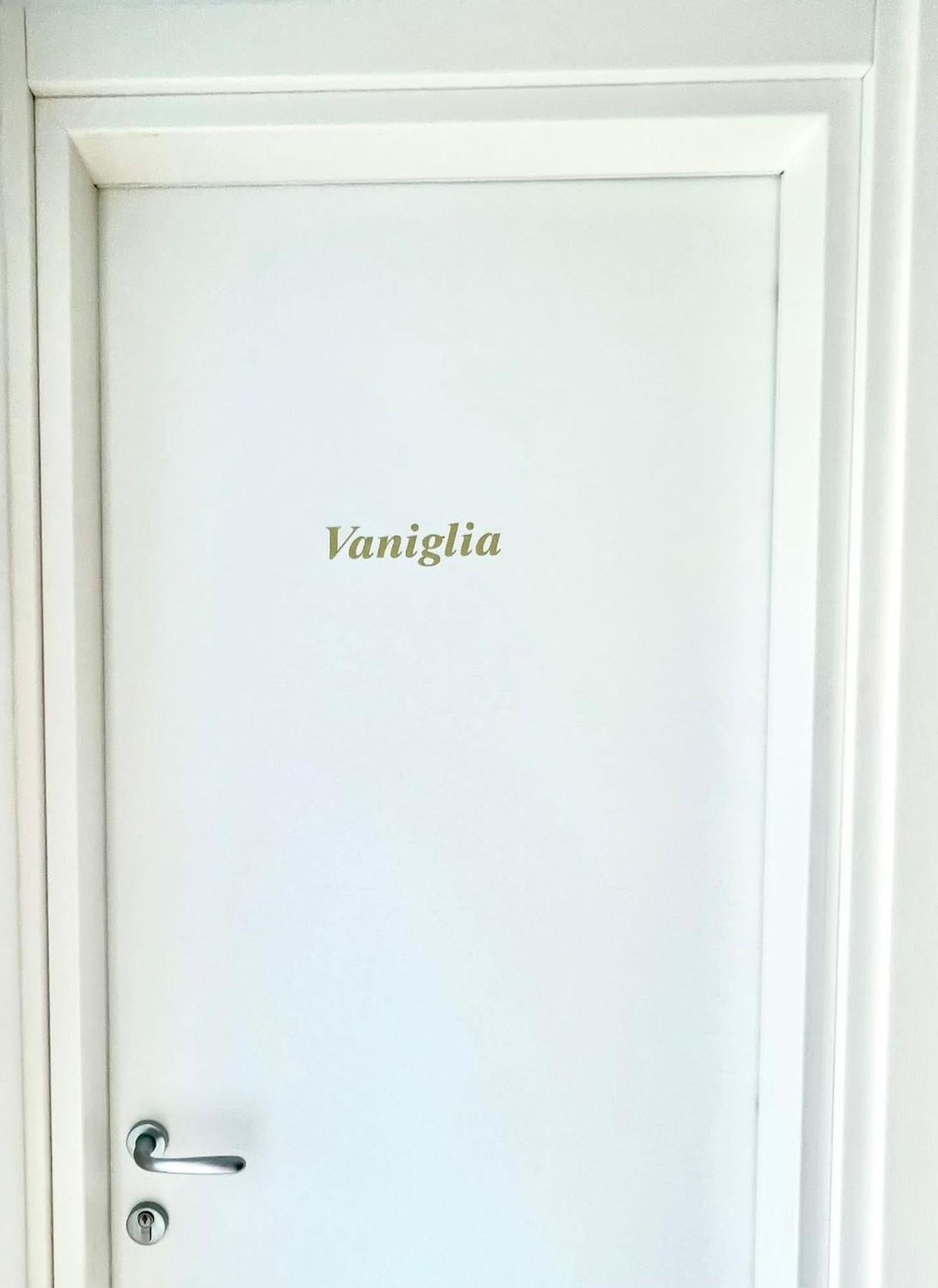 Essence Domus Vaniglia Matera Luaran gambar