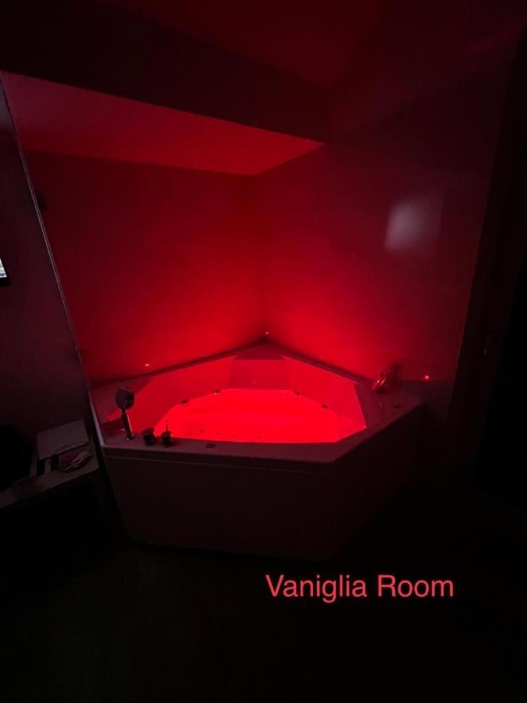Essence Domus Vaniglia Matera Luaran gambar